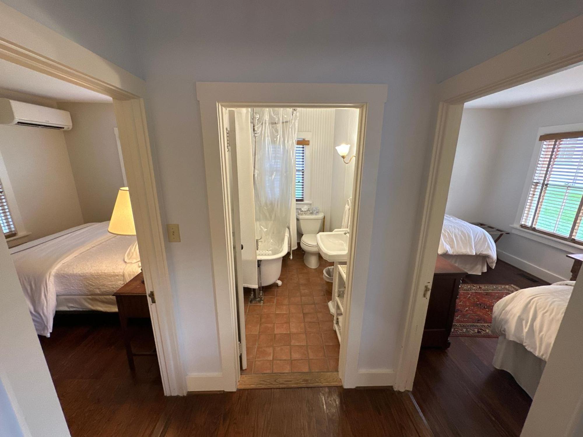 The 1708 House Bed and Breakfast Southampton Buitenkant foto